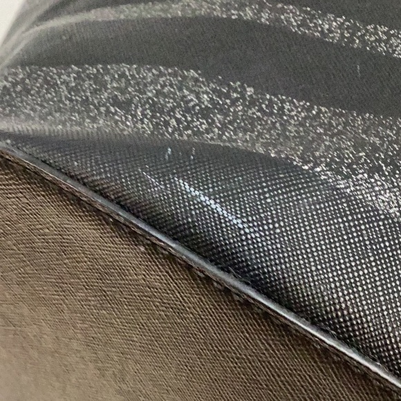 🍄 Kate Spade Black and Silver Striped Tote Bag - Picture 11 of 15